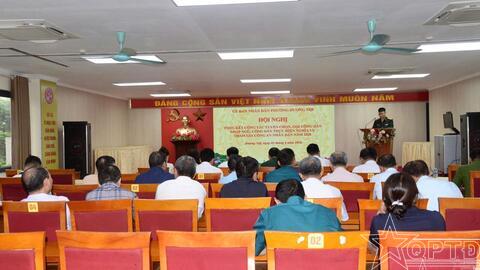 Khen thưởng 24 tập thể, cá nhân trong công tác tuyển chọn, gọi công dân nhập ngũ