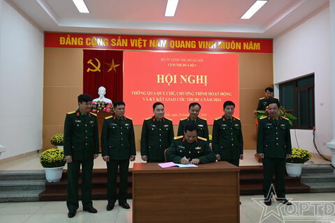 Cụm thi đua số 2 (Bộ Tư lệnh Thủ đô Hà Nội) ký kết giao ước thi đua năm 2024