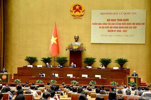 Quán triệt Chỉ thị của Bộ Chính trị triển khai công tác bầu cử