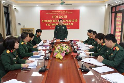 Xét duyệt nhập kho 7 hiện vật cho Bảo tàng Chiến thắng B-52