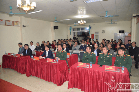 Lấy ý kiến nhận xét và tín nhiệm của cử tri nơi cư trú