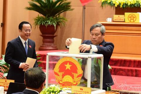 Hà Nội chính thức có thêm hai tân Phó Chủ tịch UBND Thành phố nhiệm kỳ 2026-2031