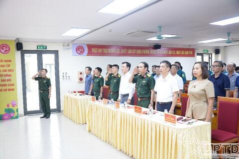 Thành lập Tiểu đội Dân quân thường trực