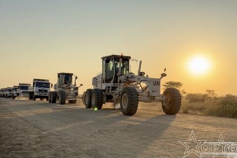 Phía sau tay lái nơi chảo lửa Abyei