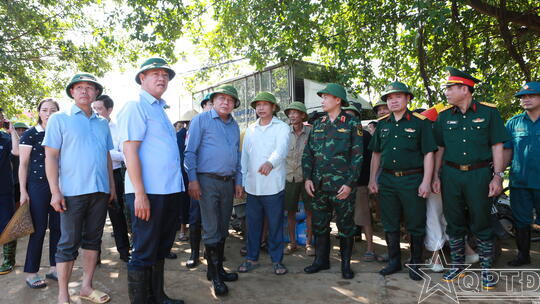 <a href="/thoi-su-chinh-tri" title="Thời sự-Chính trị" rel="dofollow">Thời sự-Chính trị</a>
