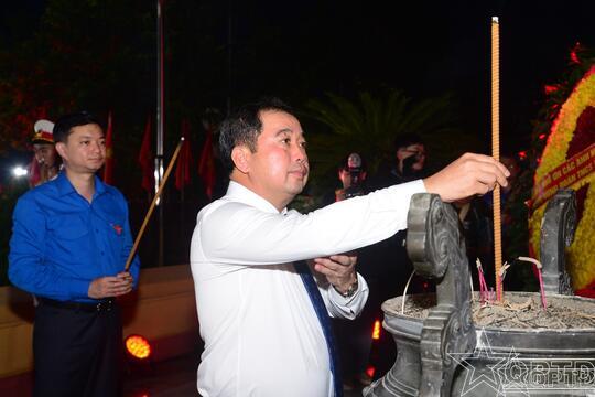Nổi bật