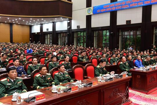Nổi bật