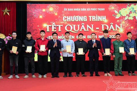 Phúc Thịnh ấm áp nghĩa tình quân dân những ngày giáp Tết