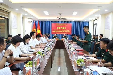 Công bố Quyết định của Ban Thường vụ Thành ủy Hà Nội và ra nghị quyết lãnh đạo thực hiện nhiệm vụ