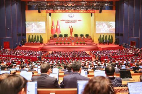 Đại hội tiến hành công tác nhân sự