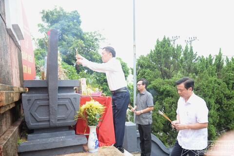 Xã Ứng Hòa triển khai lấy mẫu hài cốt liệt sĩ chưa xác định được thông tin