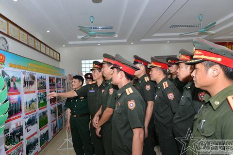 Nâng cao chất lượng giáo dục tinh thần đoàn kết quốc tế cho học viên quân sự nước ngoài