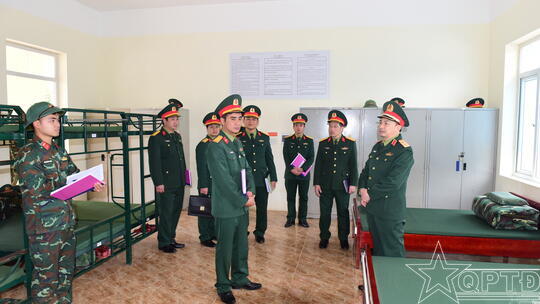 <a href="/quoc-phong-an-ninh/xay-dung-don-vi" title="Xây dựng đơn vị" rel="dofollow">Xây dựng đơn vị</a>