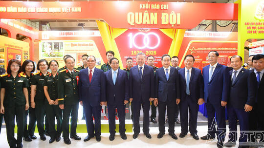 <a href="/thoi-su-chinh-tri" title="Thời sự-Chính trị" rel="dofollow">Thời sự-Chính trị</a>