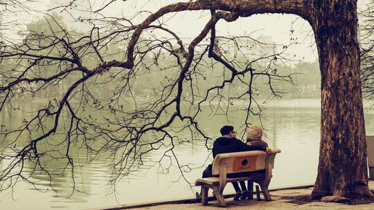 <a href="/van-hoa-xa-hoi/net-dep-nguoi-chien-sy-thu-do" title="Hà Nội thanh lịch" rel="dofollow">Hà Nội thanh lịch</a>