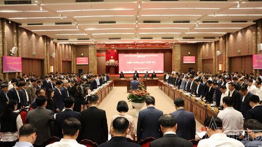 <a href="/thoi-su-chinh-tri" title="Thời sự-Chính trị" rel="dofollow">Thời sự-Chính trị</a>