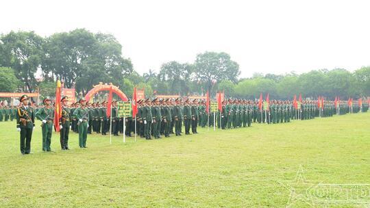 <a href="/quoc-phong-an-ninh/huan-luyen-sscd" title="Huấn luyện SSCĐ" rel="dofollow">Huấn luyện SSCĐ</a>