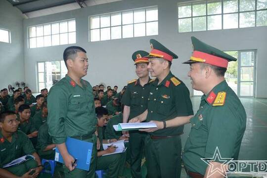 Nổi bật