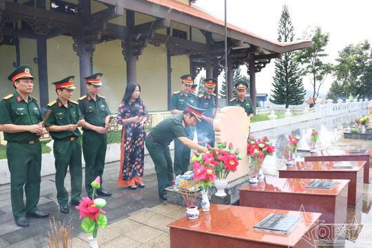 Nổi bật