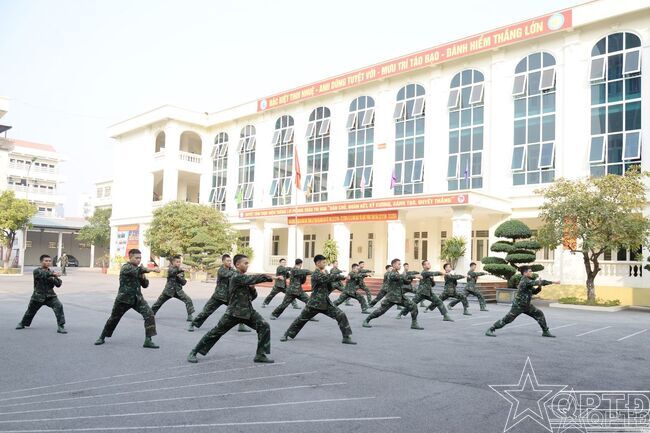 Nổi bật